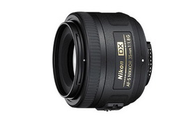  Nikon 35mm f 1.8G AF-S DX Nikkor